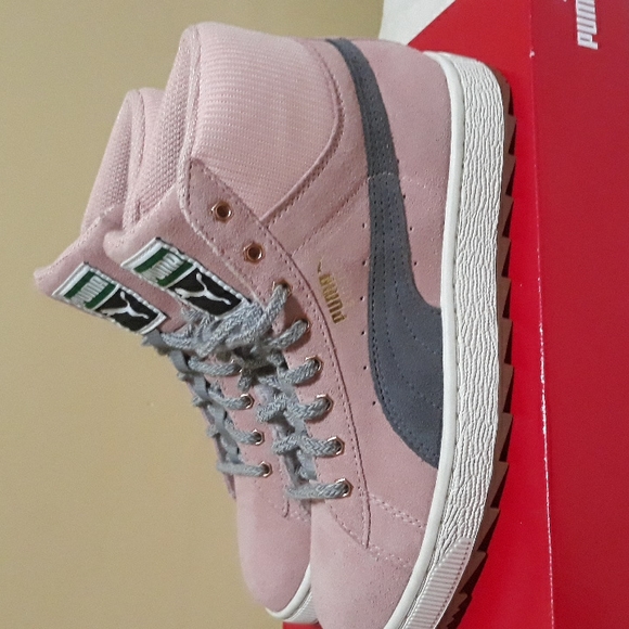 New! Vintage Girls Suede Puma Pink High Tops. NEW W/O tags. - Picture 2 of 8